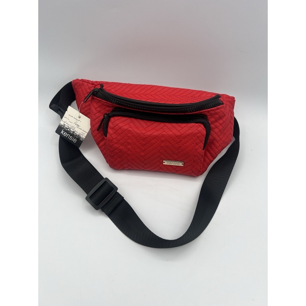 Kensie Red Quilted Belt Bag Fanny Pack Crossbody Waist Bag Adjustable NWT - Picture 2 of 6